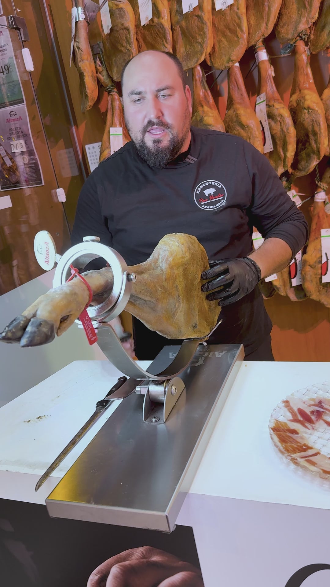 Iberian acorn-fed shoulder ham 50%